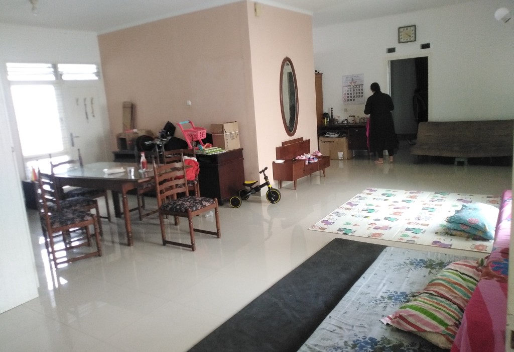 ruang keluarga